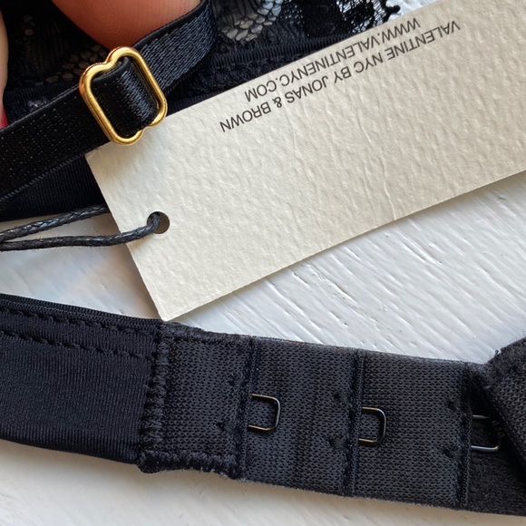 Valentine black NYC by jonas & brown bra lace size XS wireless NWT - Picture 5 of 11